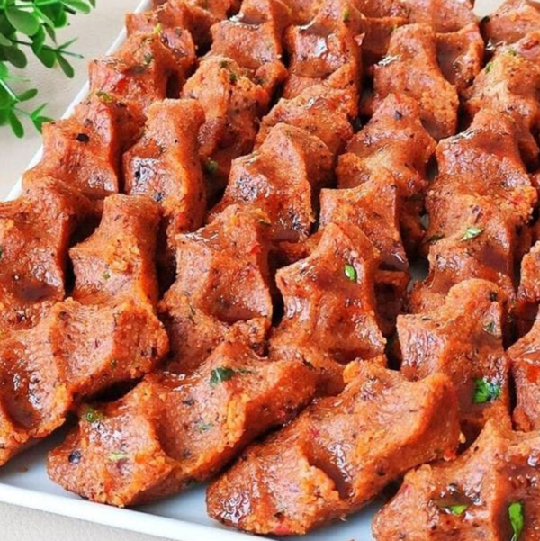Etsiz Çiğ Köfte